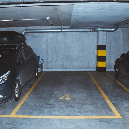 Stawowa With Private Garage
